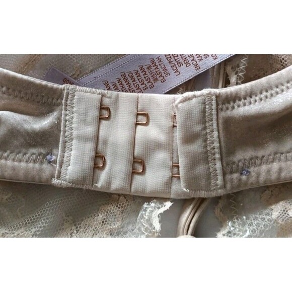Savage x Fenty Caged Bra Size 34DD Unlined Floral Lace Beige Strappy Waist Tie - Picture 12 of 13